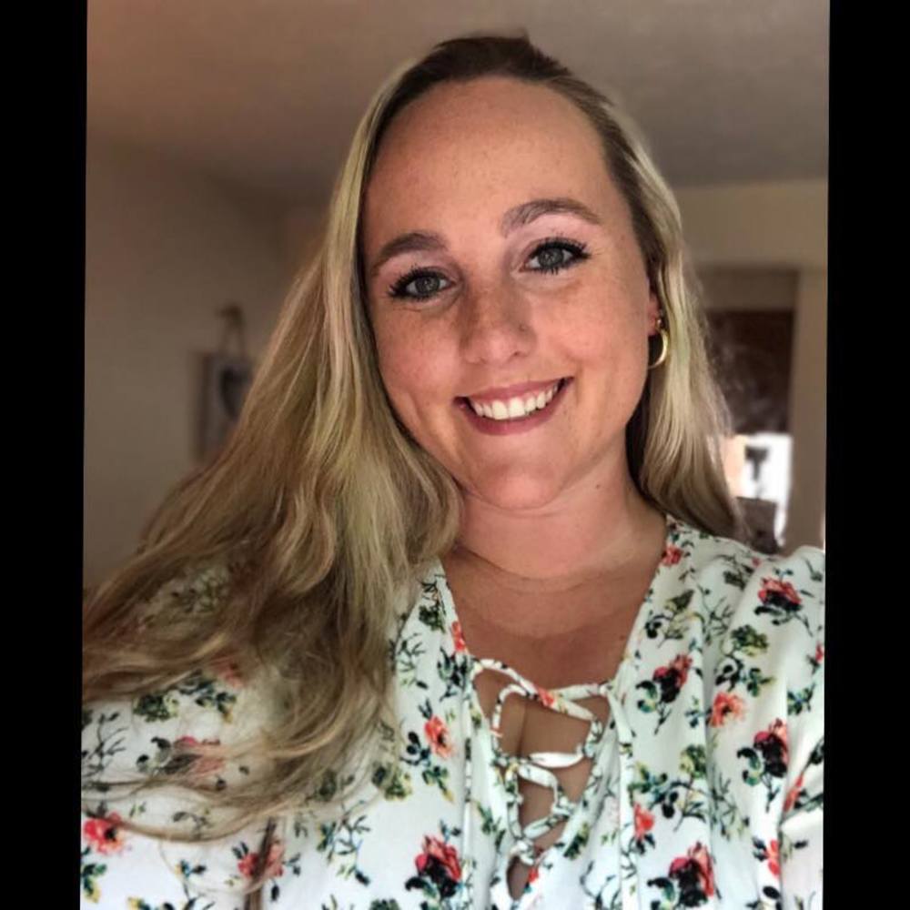 Meet your Posher, Selaina